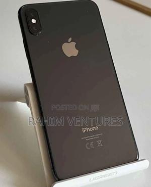 Apple iPhone XS Max 256 GB Black - main view
