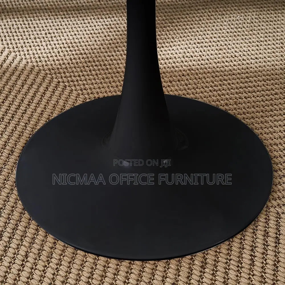 Minimalist Charm for Stylish Interiors Round Eames Table