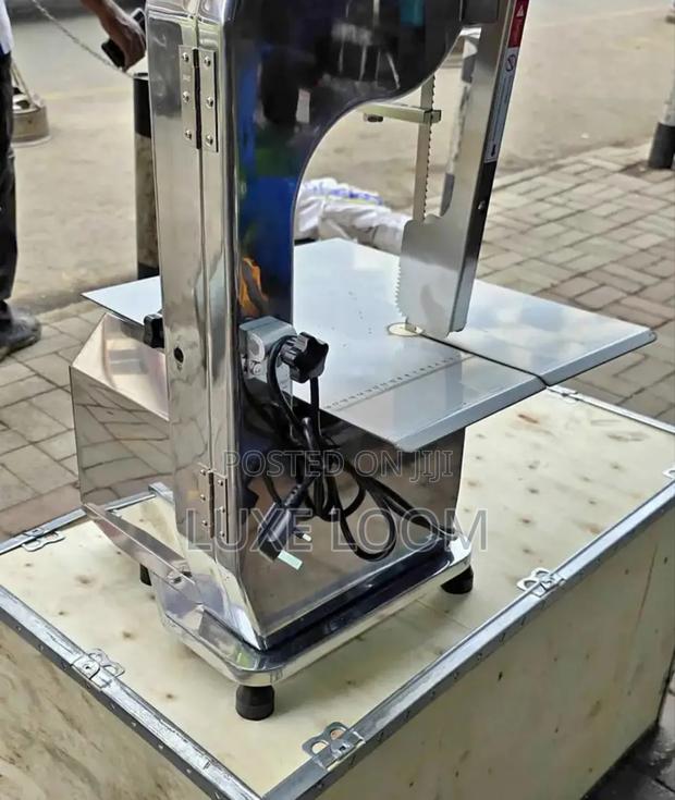 Bonesaw Machine