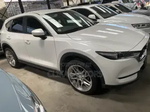 Mazda CX-5 Touring AWD 2018 Pearl