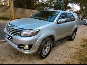 Toyota Fortuner 3.0 D AWD 2007 Silver