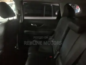 Nissan X-Trail 2.0 Petrol FWD 2018 Red