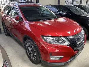 Nissan X-Trail 2.0 Petrol FWD 2018 Red
