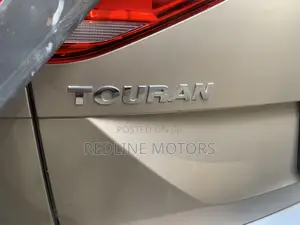Volkswagen Touran 2018 Ivory
