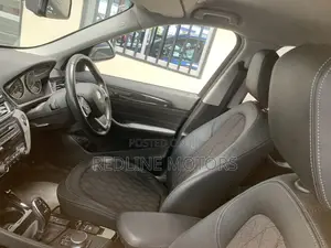 BMW X1 xDrive28i AWD 2018 Blue