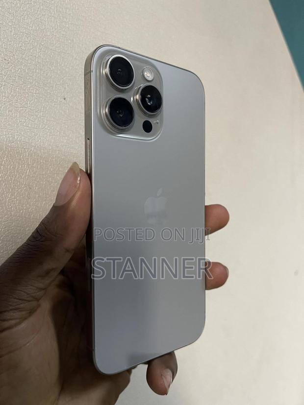 Apple iPhone 16 Pro Max 256 GB - thumbnail 2