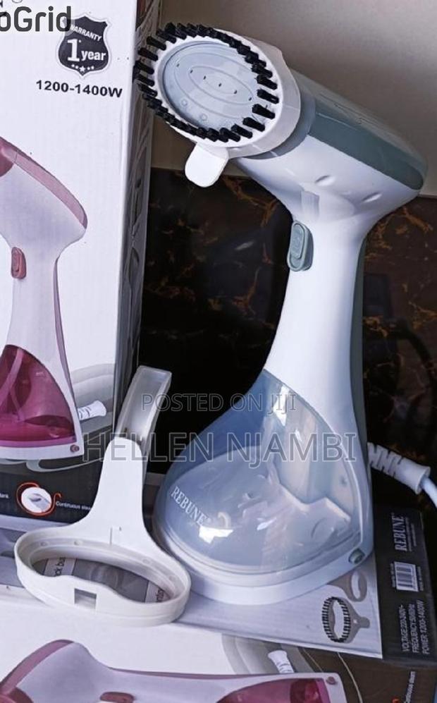 Rebune 220ml Garment Steamer - main view
