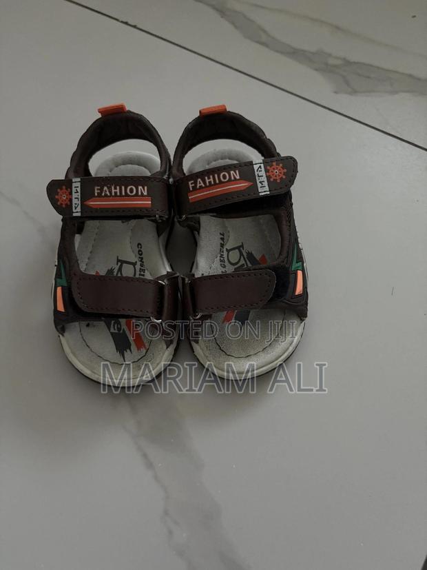 Open Shoes - main view