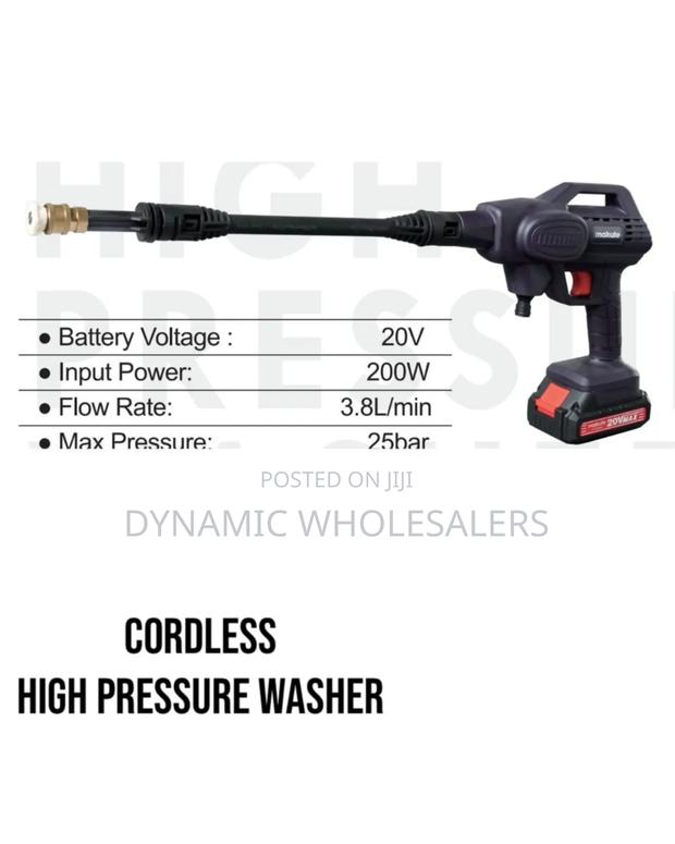 Makute Cordless High Pressure Washer.