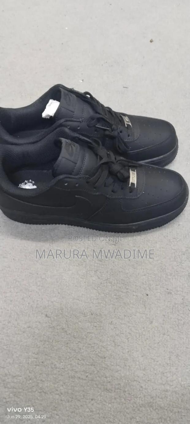 Nike Airforce 1 - thumbnail 5