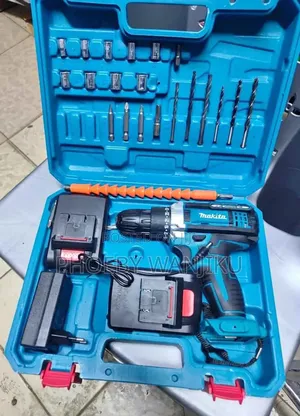 Cordless Makita Drill/Makita Drill With 2 Battries