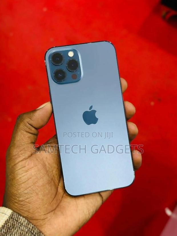 Apple iPhone 12 Pro 256 GB Blue - thumbnail 3