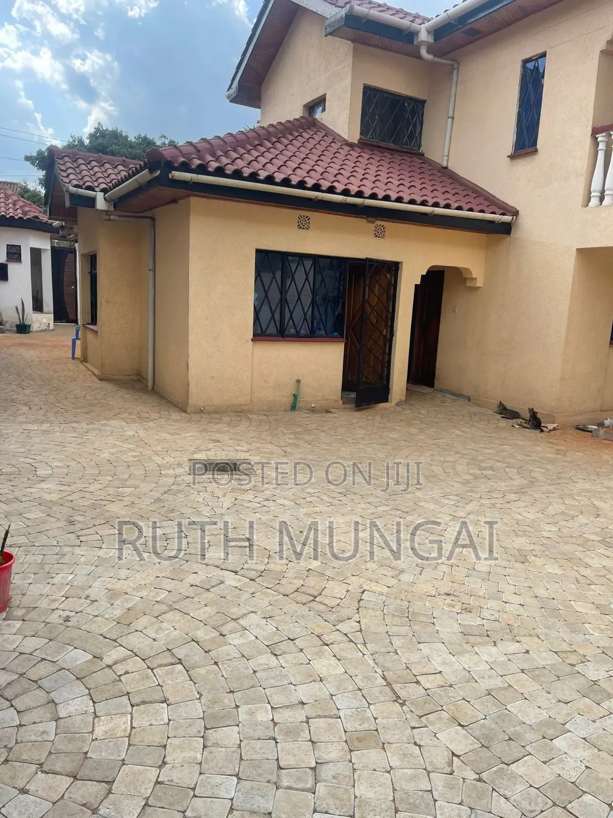 5bdrm Maisonette in Safari Park Gardens, Roysambu for sale