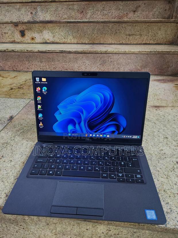 Laptop Dell Latitude 5300 16GB Intel Core I7 SSD 256GB - thumbnail 3