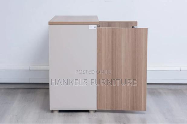 Low Level Cabinet - thumbnail 3