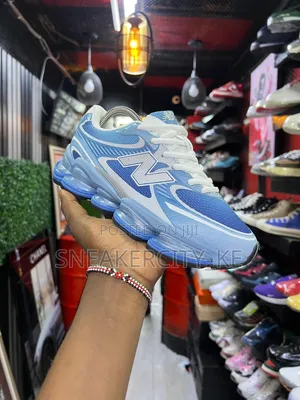 New Balance 2000 Abzorb