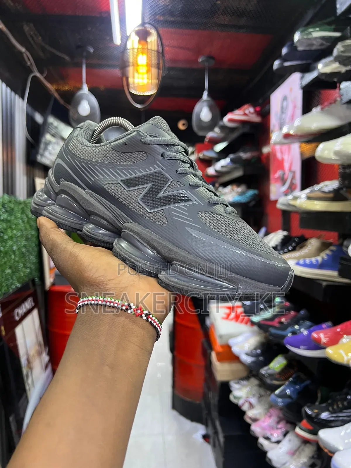 New Balance 2000 Abzorb