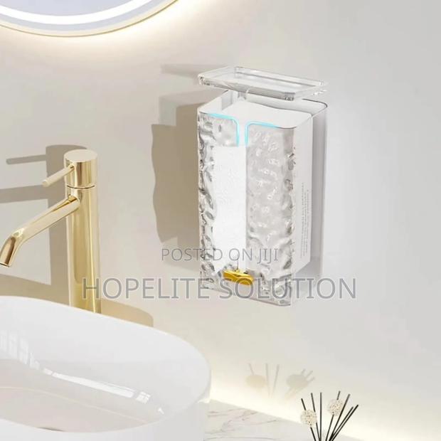 Wall Mounted Acrylic Tissue Box - thumbnail 4