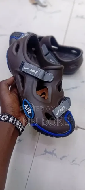 Puma X Nike Air Open Floaters Sizes 39 40,41,42,43,44 Accessible