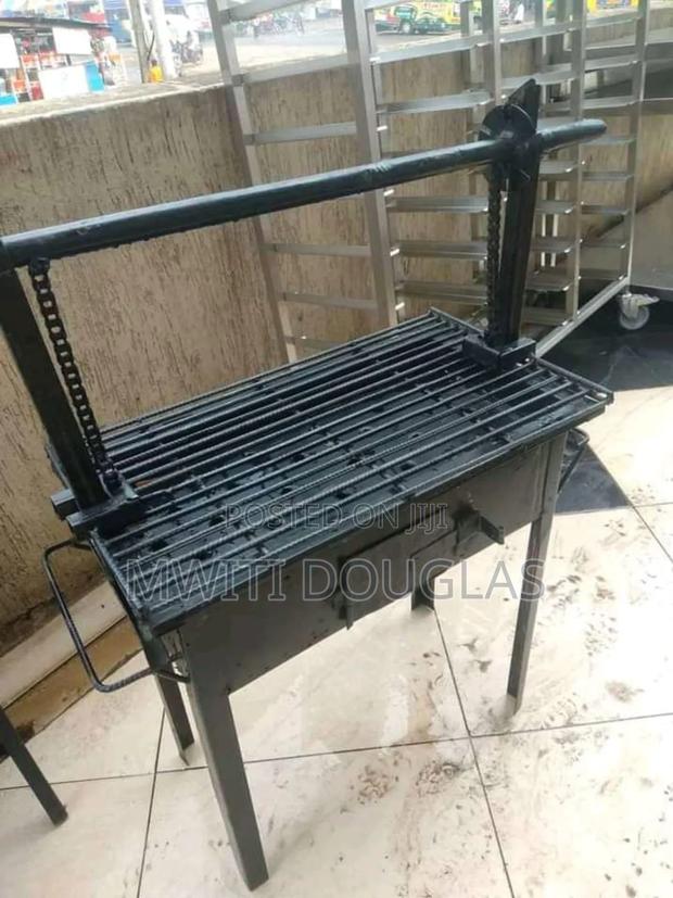 Heavy Duty Grill With Two Doors