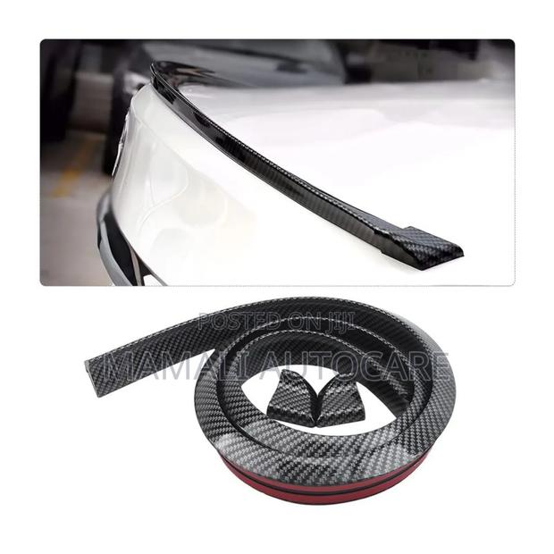 Universal Rubber Spoiler With Carbon Fiber Finish for Rear Bumper