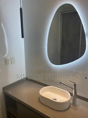 Sink Irregular Mirror
