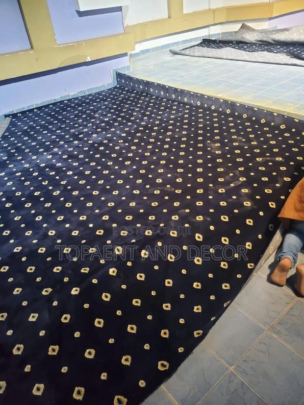 Elegant Wall to Wall Carpet for Office - main view