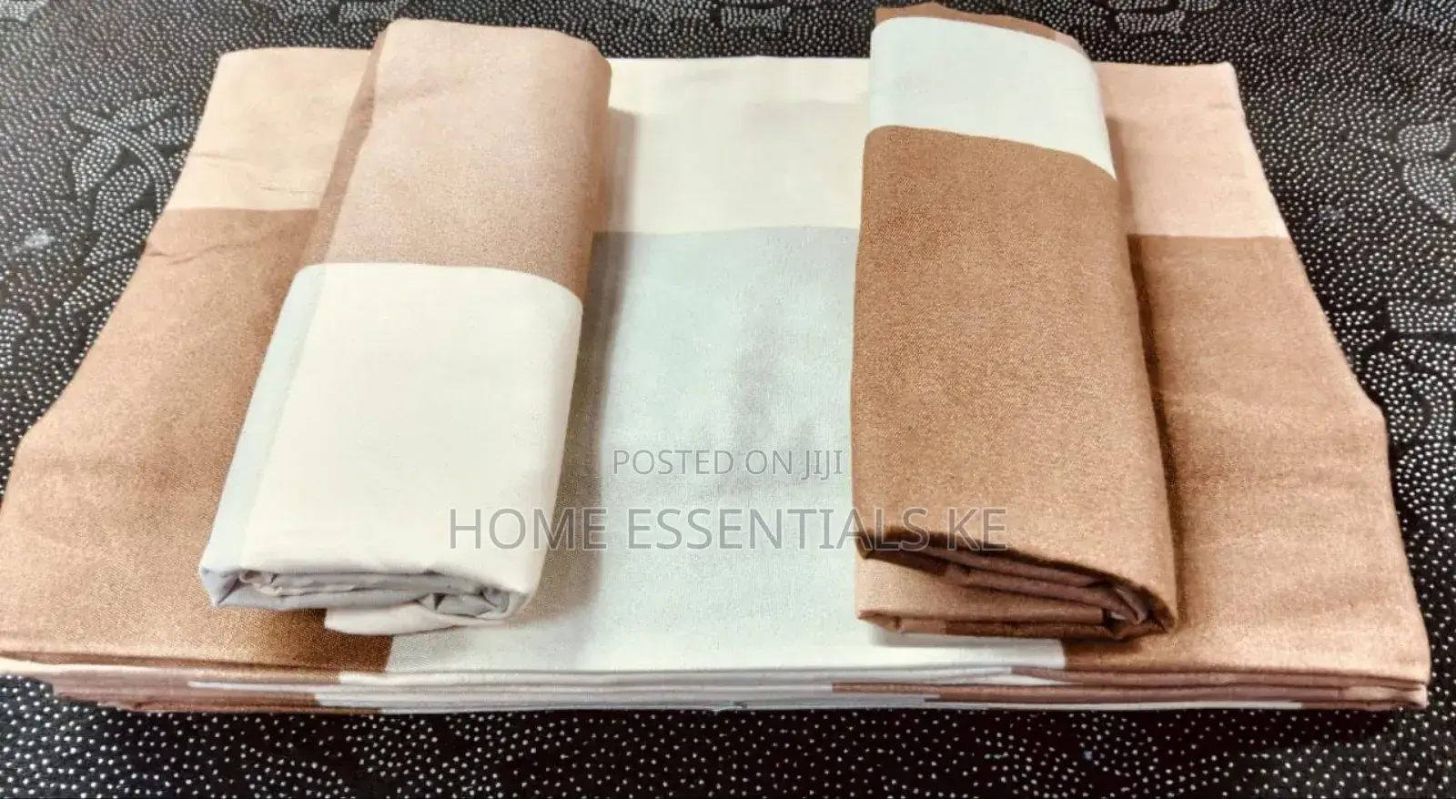 *Cotton Flowered Bedsheet Sets*
2bedsheets,2pillow Cases