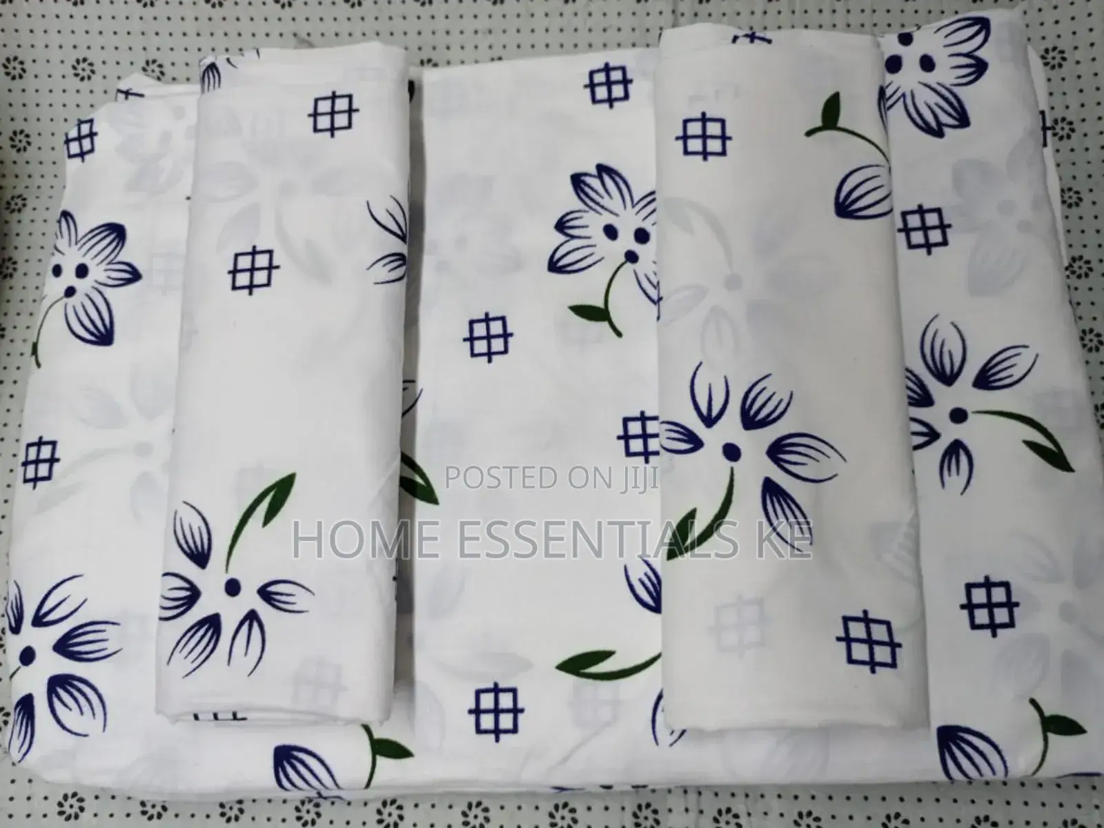 *Cotton Flowered Bedsheet Sets*
2bedsheets,2pillow Cases