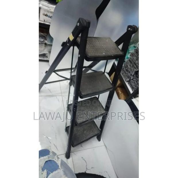 Folding Ladder - main view