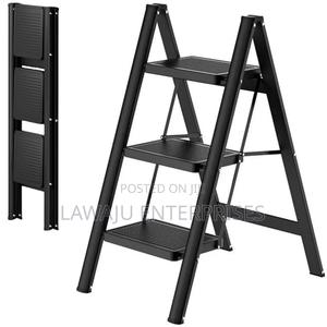 Folding Ladder - thumbnail 2