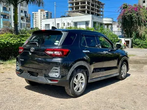 Toyota Raize 2020 Black