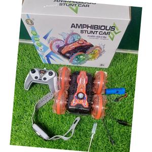 *Amphibious Stunt Car* - thumbnail 2