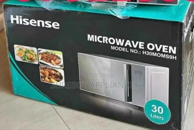 Hisense 30litres Microwave Oven – Silver - main view