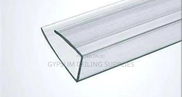 Polycarbonate U Connector - thumbnail 3