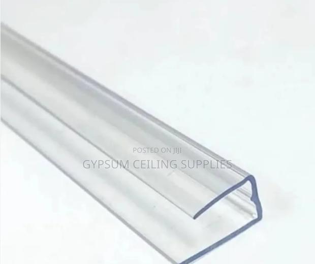 Polycarbonate U Connector - thumbnail 4