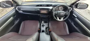 Toyota Hilux 2020 Black