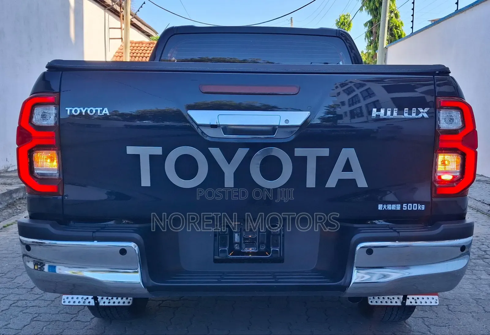 Toyota Hilux 2020 Black