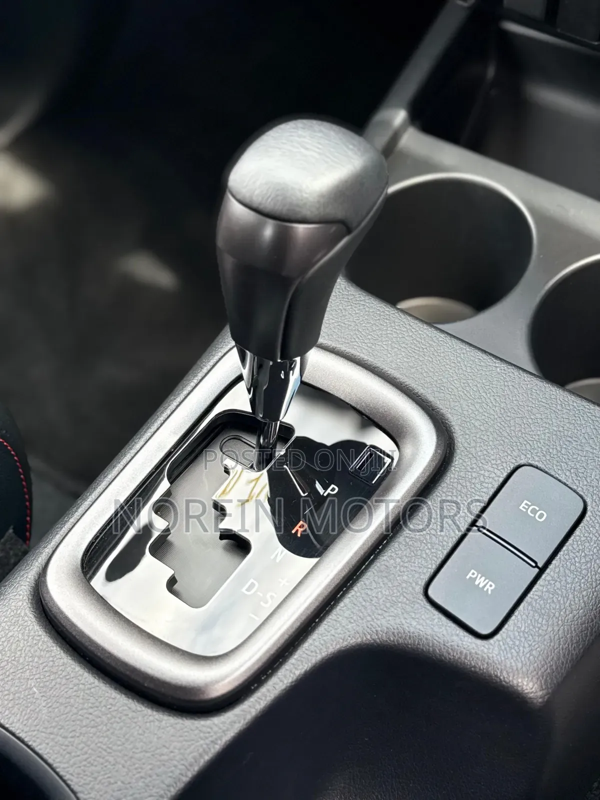 Toyota Hilux 2020 Black