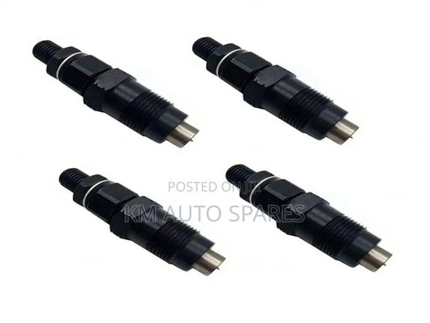 Toyota 1kz Injector Nozzle for Prado, Hilux, Hiace, Fortuner
