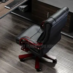 Premium Bliss Executive Office Chair – Swivel Base