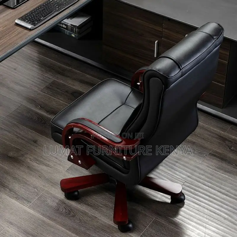 Premium Bliss Executive Office Chair – Swivel Base
