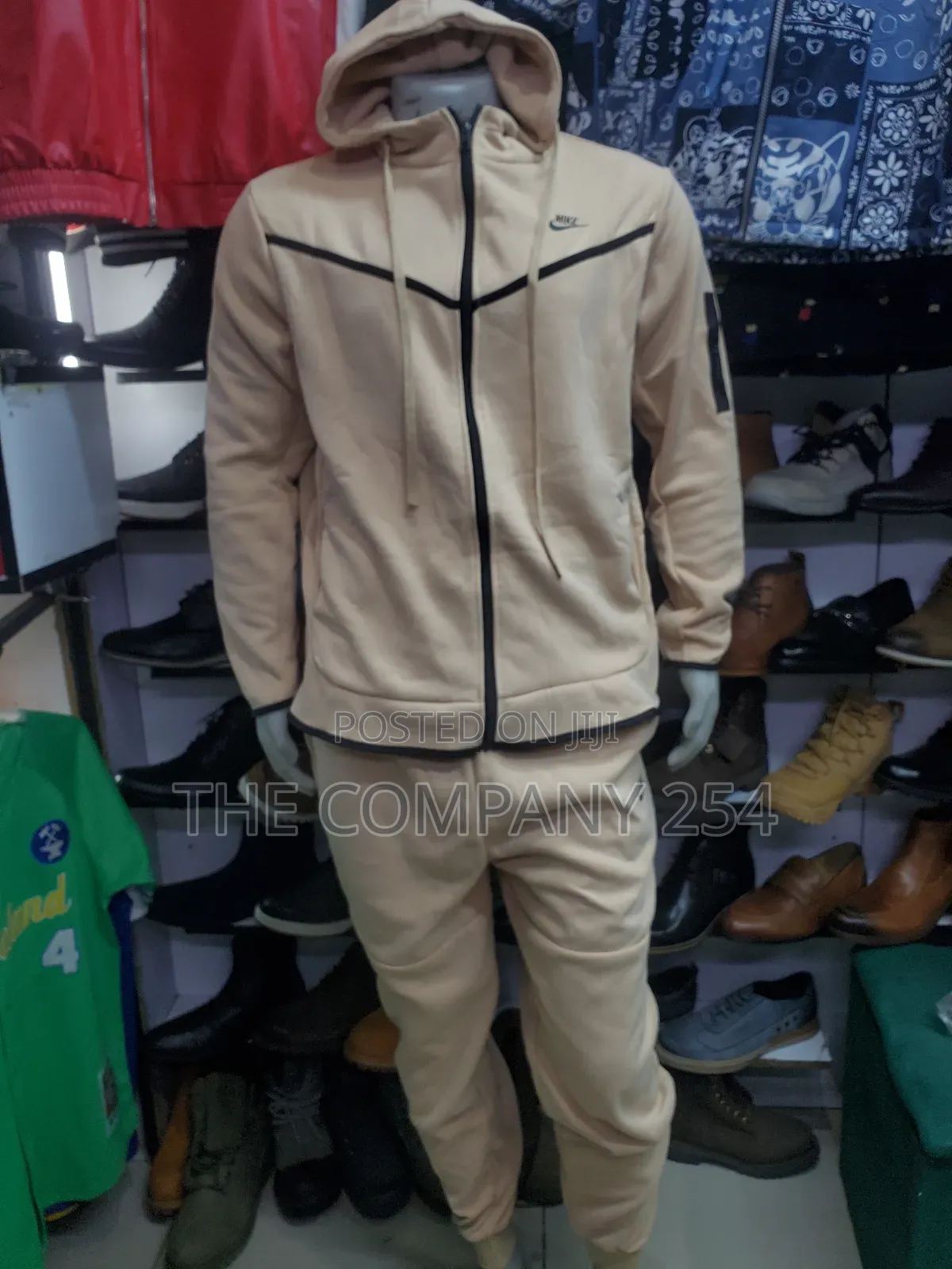 Quality 2 Piece Unisex Casual Designed Hoodie Ana Pant Nike-Tech Suit
