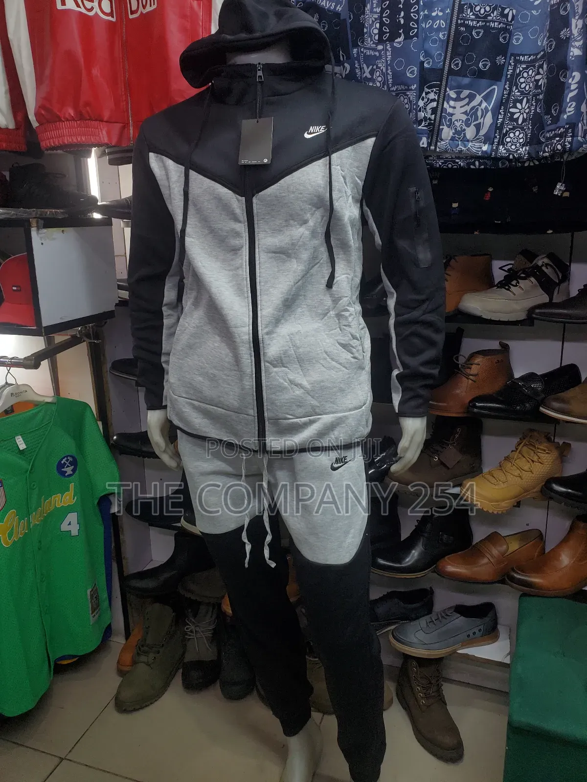 Quality 2 Piece Unisex Casual Designed Hoodie Ana Pant Nike-Tech Suit