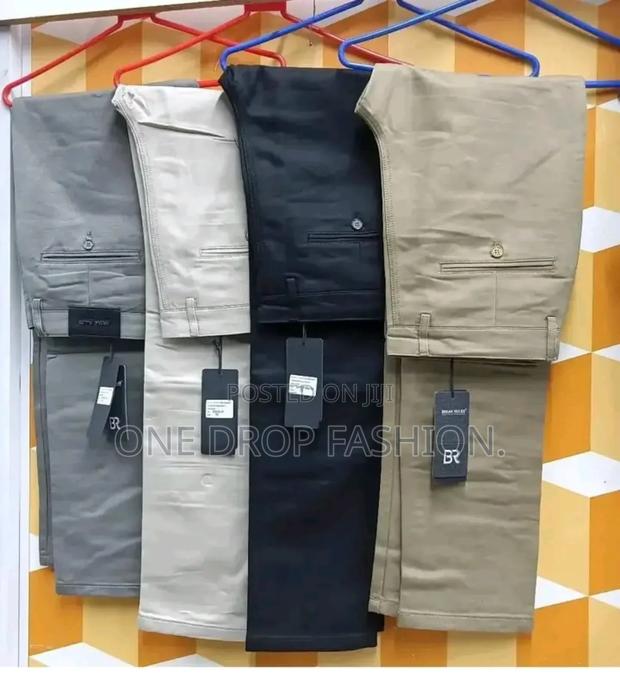 Men Breakrule Khakis Sizes 30-40