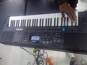 Yamaha(Psr 473) Original Keyboard
