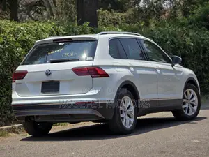 Volkswagen Tiguan 2018 White