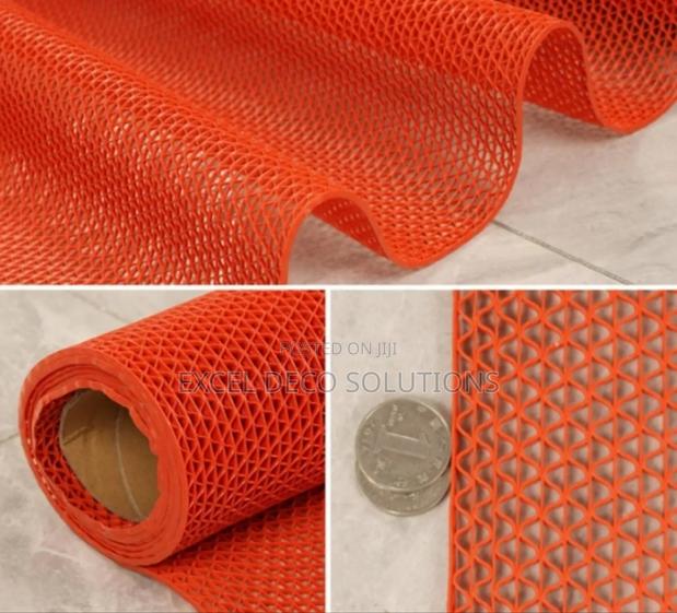 High-Quality Anti-Slip Floor Mat | Ideal for Wet Slippery Surfaces