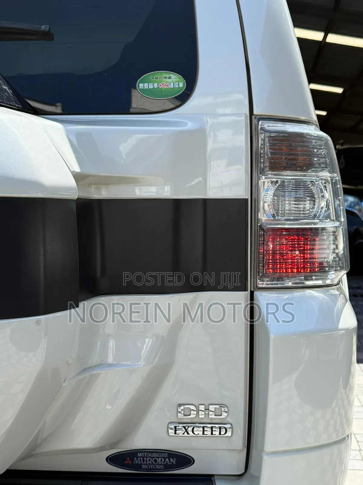 Mitsubishi Pajero 2018 White