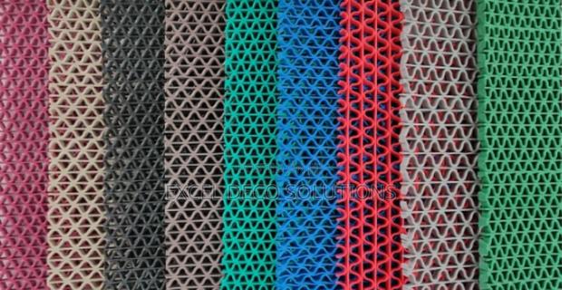 Modern Anti-Slip Floor Mat – Safe, Stylish Affordable